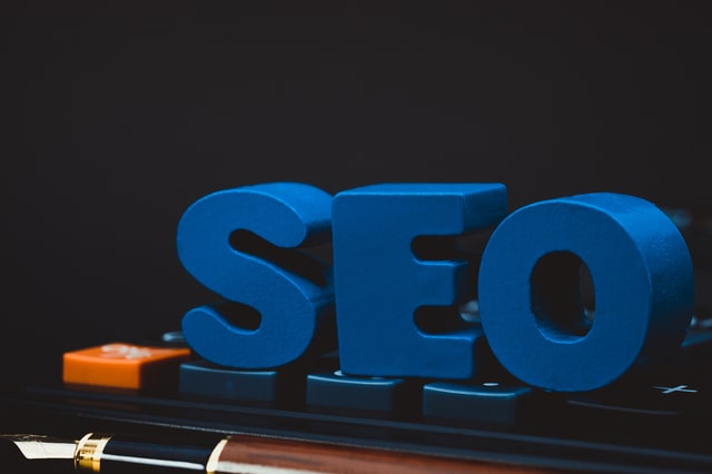 1年で月間10,000人にできるSEOに強い会社だから